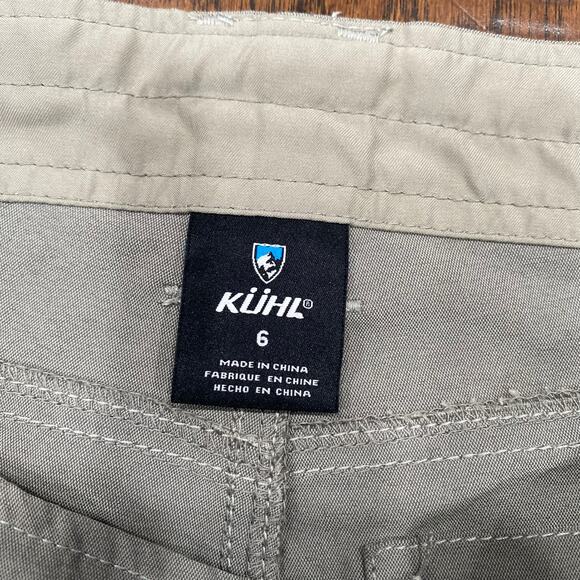 Kuhl Womens Shorts Sage Green Khaki Cargo Pocket Hiking Outdoor Bermuda Size 6 - Picture 5 of 8
